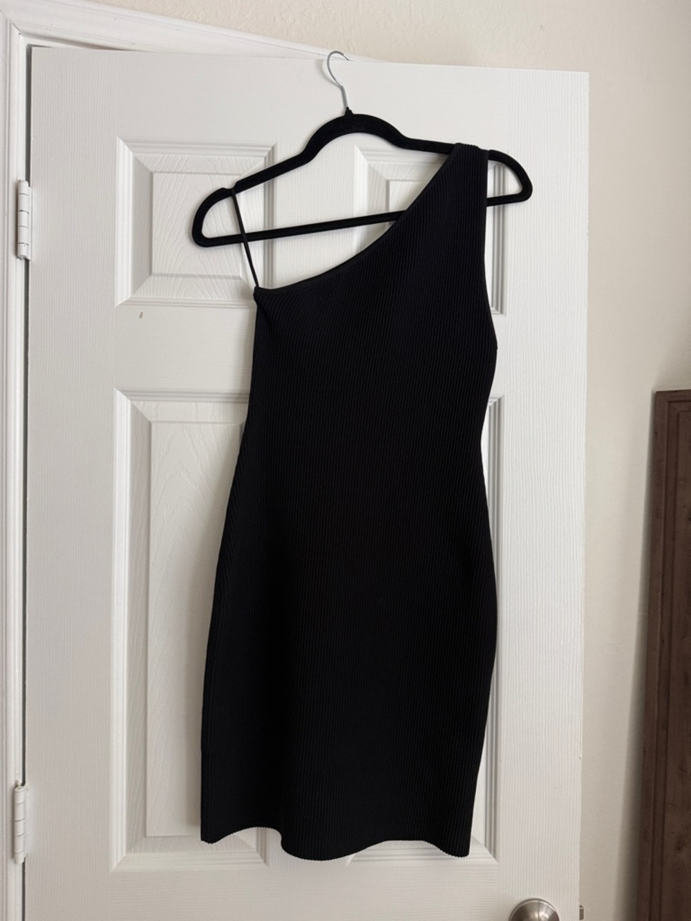 Aritzia Black Asymmetrical One-Shoulder Ribbed Dress